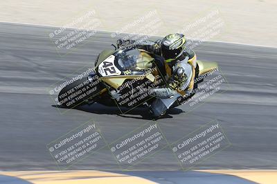 media/Apr-18-2025-CVMA Friday Practice (Fri) [[88baa45499]]/Racer 2/Session 3 (Turn 6 Inside)/
